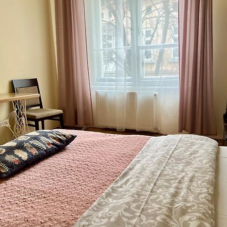 Apartamenty I Studia Herbarium Cracovia Esterno foto